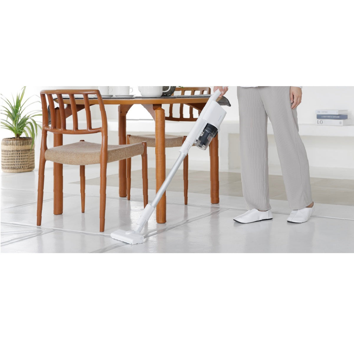 Panasonic Cordless Vacuum Cleaner 0.3 Liter Dust Capacity, White - MC-SB33JW647