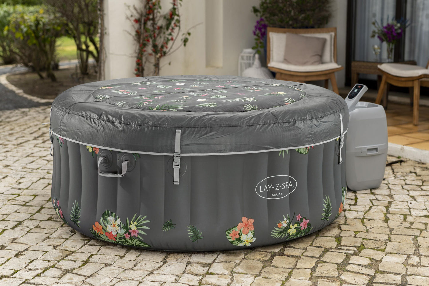 Bestway 1.70m x 66cm aruba airjet 3 tropical (one durable liner, one heater(220-240v), one filter, chemconnect, one inflatable cover, airjet system)