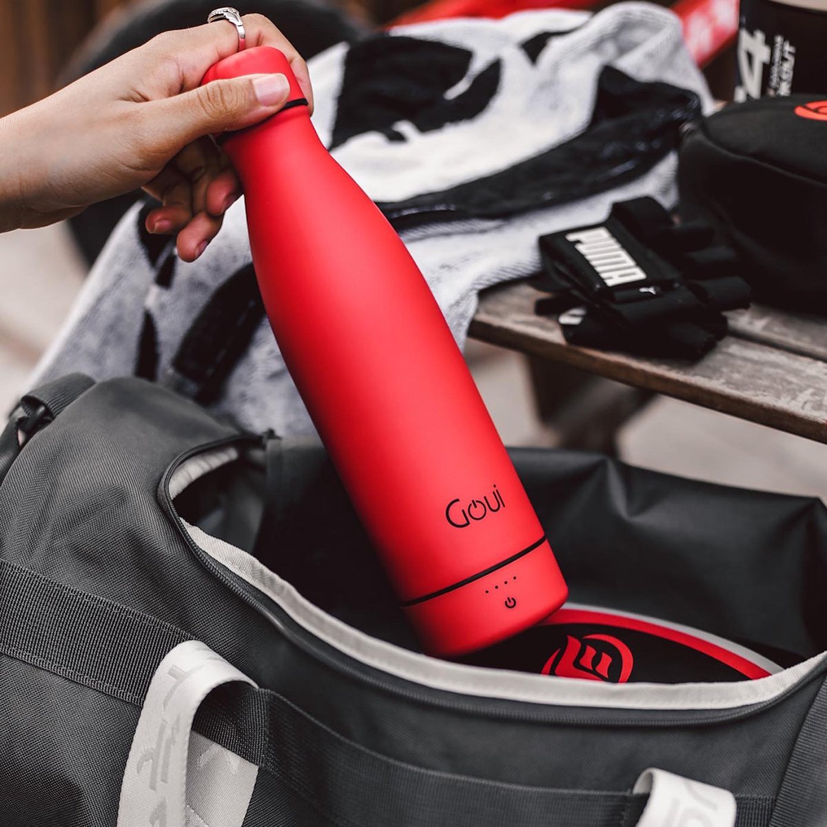 GOUI LOCH Bottle - Wireless / 6000 mAh / 420ml / Cherry Red/Black