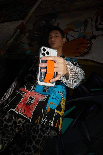 SKINARMA Kado Mag-Charge Card Holder with Grip Stand - Orange/Blue Accessories > Mobiles & Tablets > Mobiles > Mobile