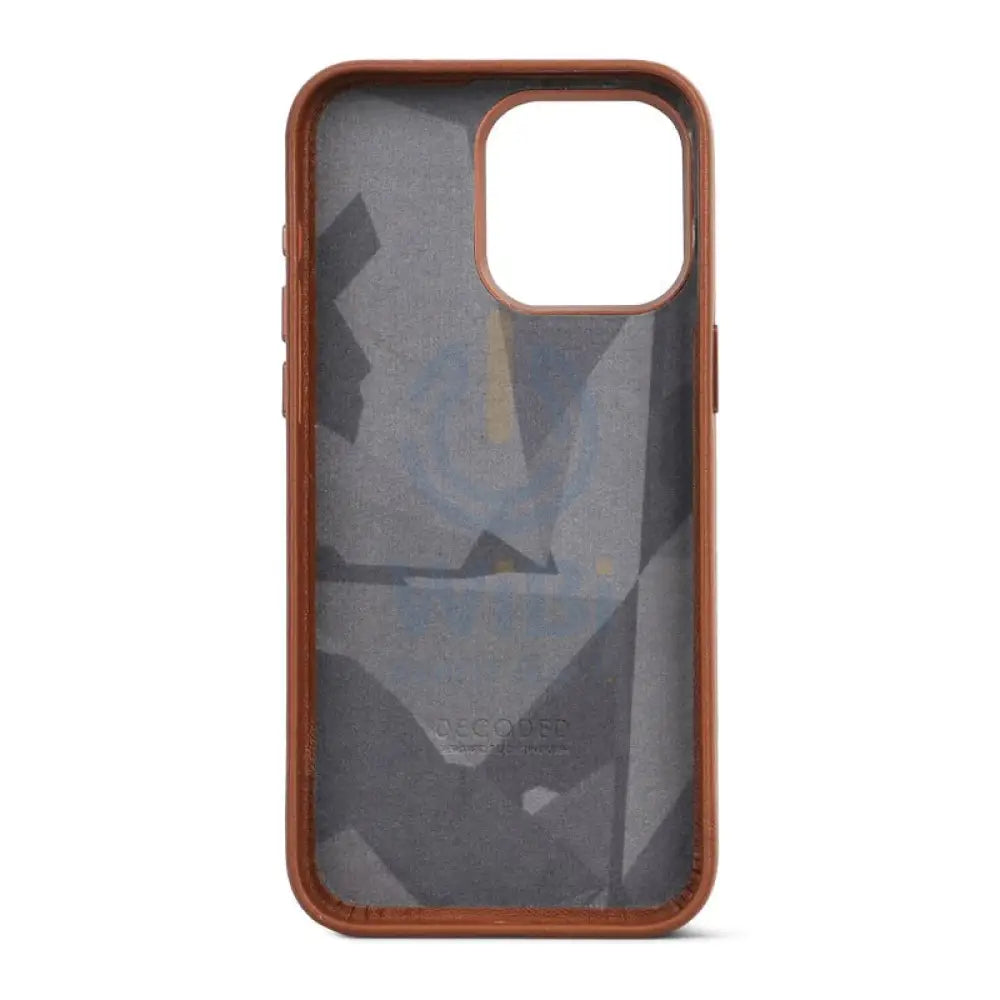 Decoded iPhone 15 Pro Leather Backcover Magsafe Case - Tan Accessories > Mobiles & Tablets > Mobiles > Screen
