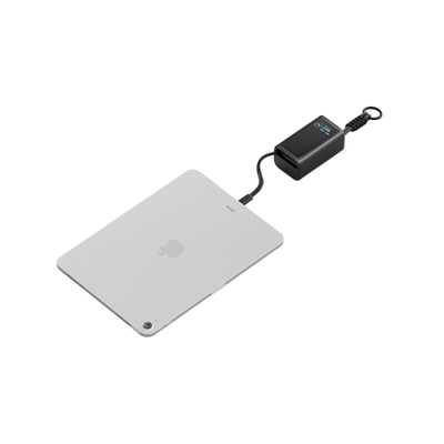 باور بانك إنرجيا كومباك آرك 45 واط PD بسعة 10000 مللي أمبير ساعة مع كابل USB-C مدمج - رمادي معدني