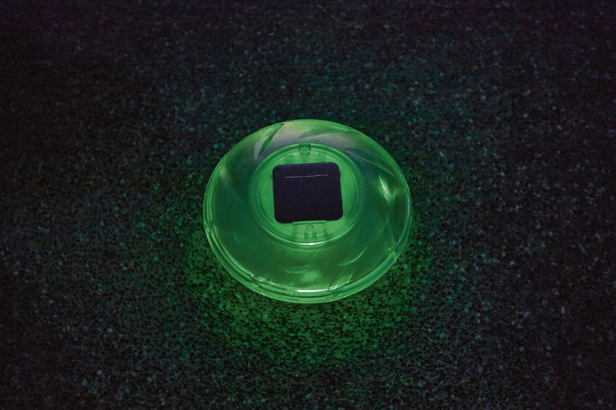 Bestway Solar-Float Lamp (Contents:1 Solar-Float Lamp.Dc1.2V 0.2W(Ni-Mh Battery, 600Mah), Ip68)
