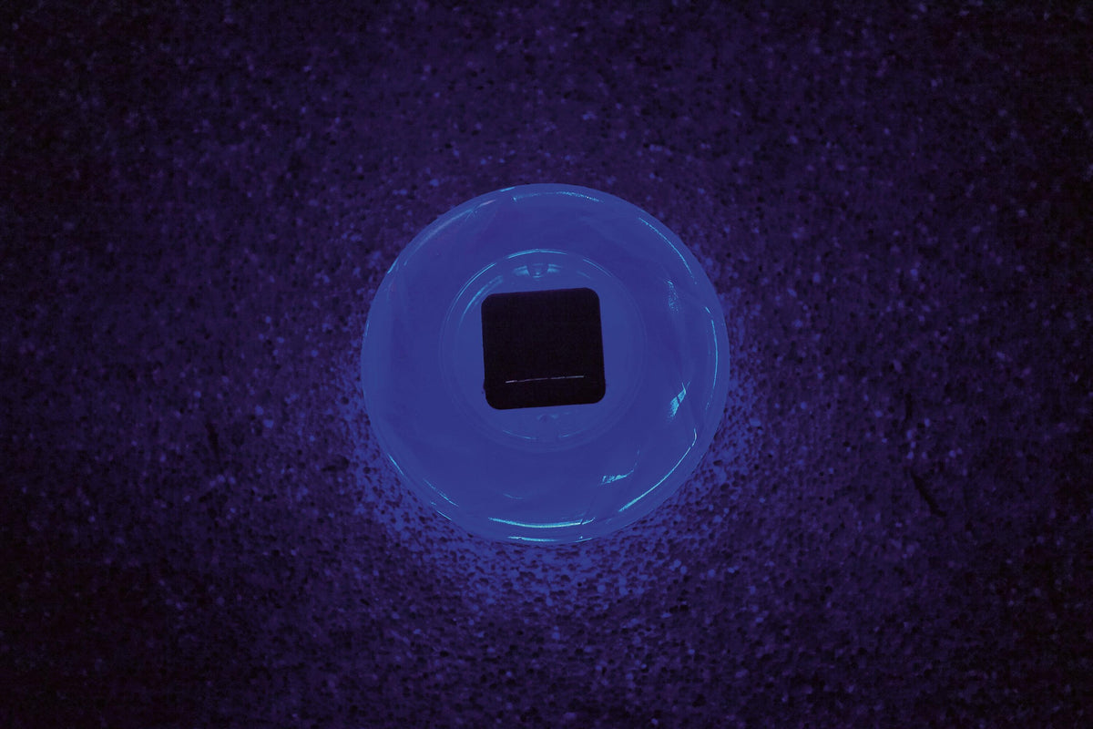 Bestway Solar-Float Lamp (Contents:1 Solar-Float Lamp.Dc1.2V 0.2W(Ni-Mh Battery, 600Mah), Ip68)