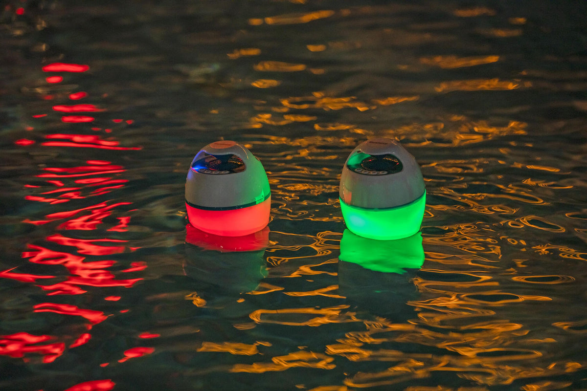 Bestway musicwave floating led bluetooth speaker (contents:1 musicwave floating led bluetooth speaker)