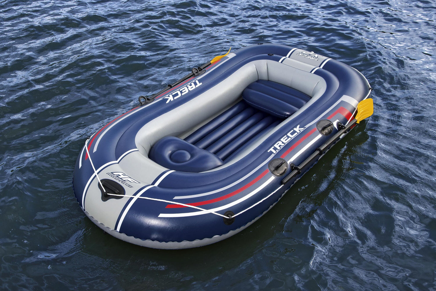 Bestway 2.55m x 1.27m treck x2 set (contents:1 boat,1 pair of oars,1 foot pump,repair patch)