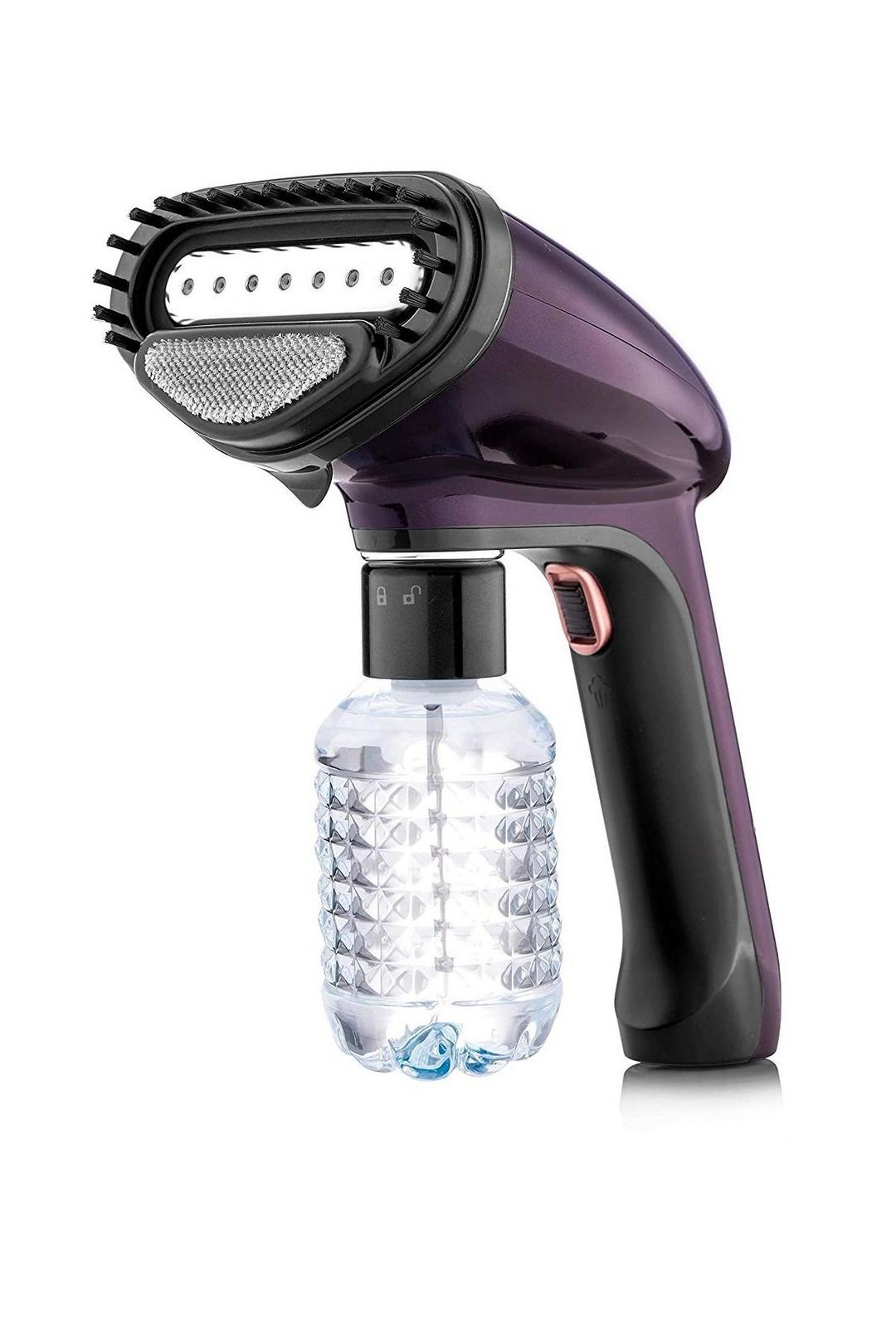 Black+Decker Handheld Garment Steamer (HST1500-B5)