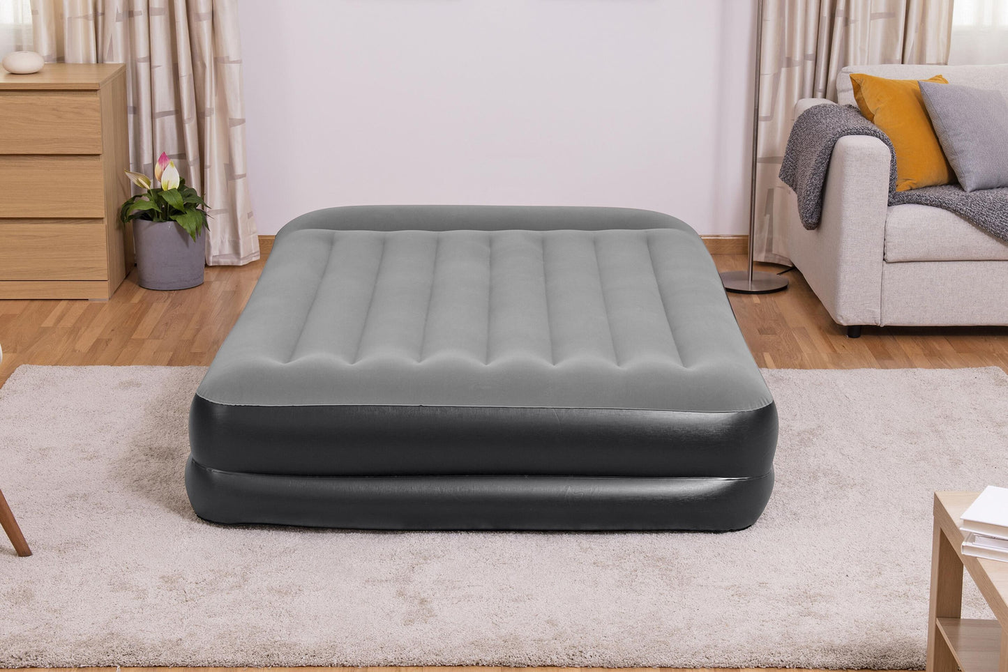 Bestway 2.03m x 1.52m x 46cm tritech air mattress queen built-in ac pump (contents:air mattress, travel bag, repair patch, with built-in pump(220v~240v))