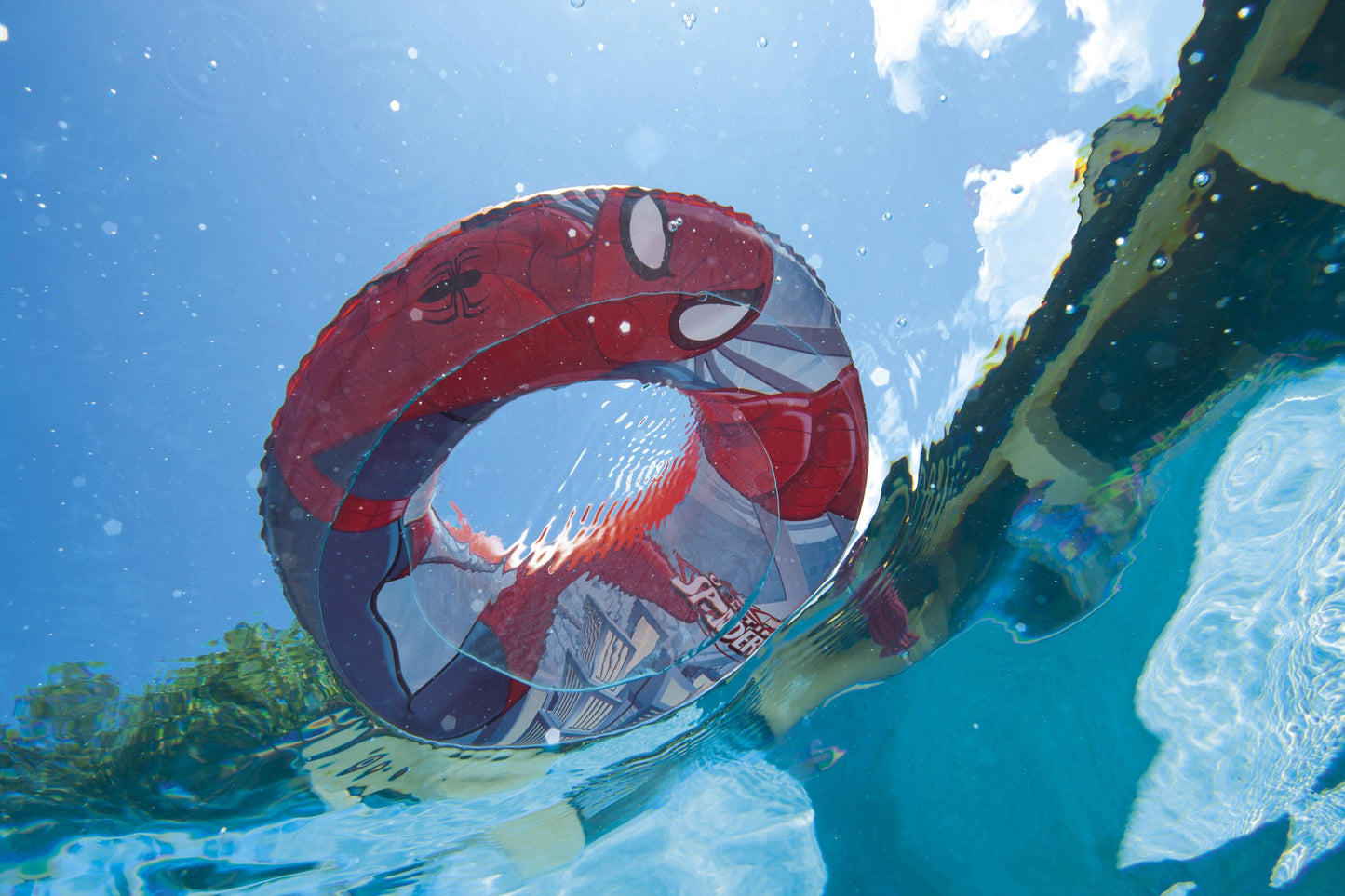 Bestway 56cm Swim Tube (Contents: 1 Swim Ring) - Age 3-6