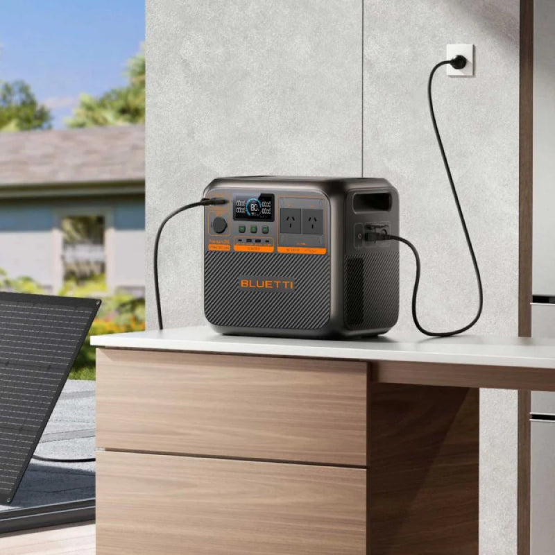 BLUETTI Premium 200 V2 Portable Power Station - 2,700W / USB-A / USB-C / Black