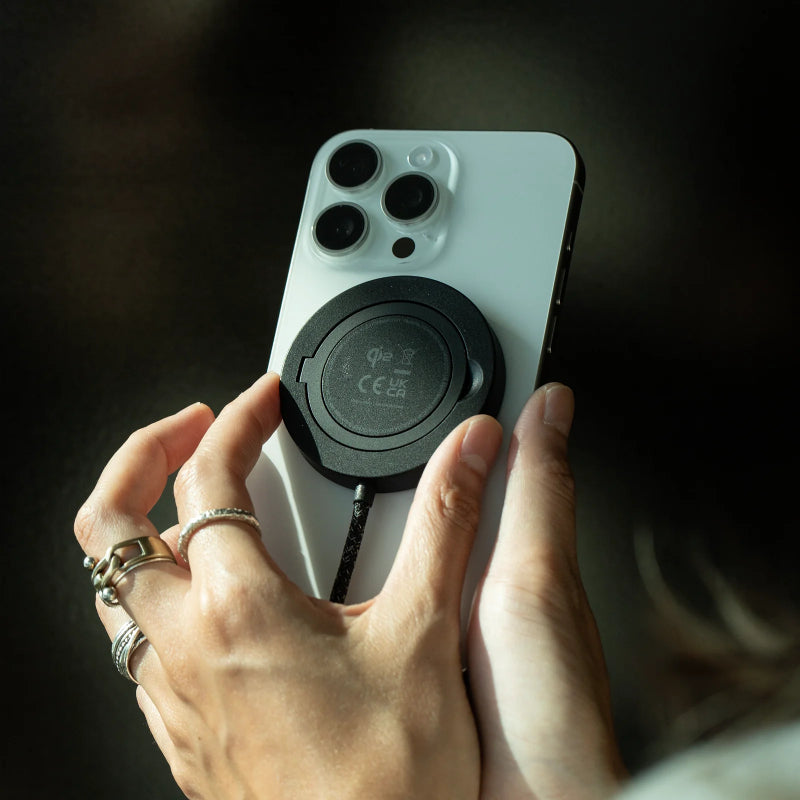 Native Union SnapStand Magnetic Wireless Charger - 1.5 Meter / Sandstone