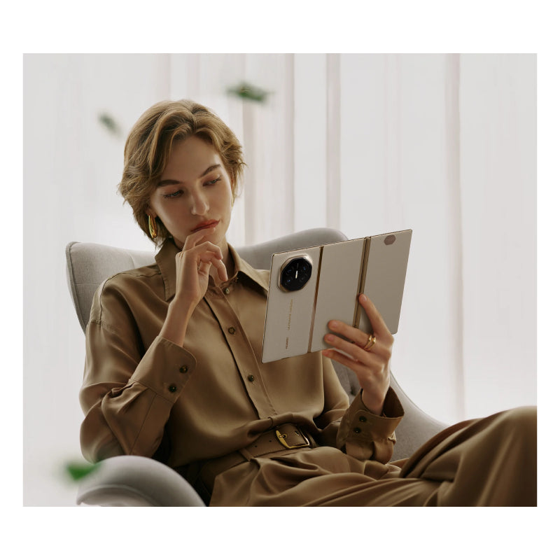 Huawei Mate XT Ultimate - 10.2" Tri-Foldable LTPO OLED / 4G / 16GB / 1TB / White - Mobile