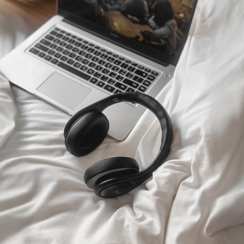 MAESTRO Cloud Wireless Headphone - Bluetooth / Black