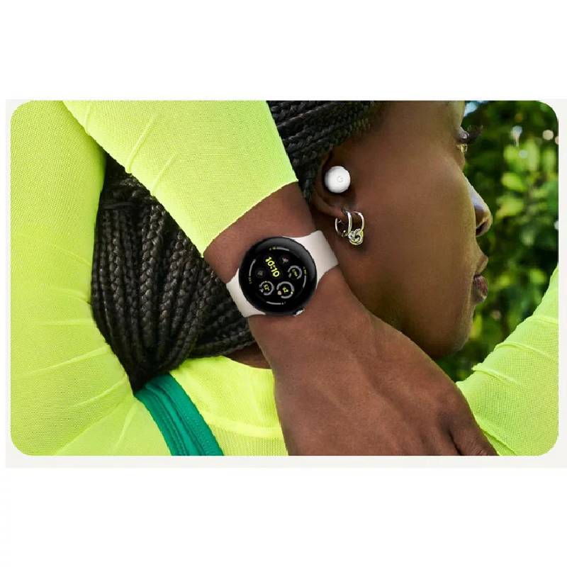 Google Pixel Watch 3 - AMOLED LTPO / 32GB / 45mm / Bluetooth / Wi-Fi / Porcelain Smart Watches