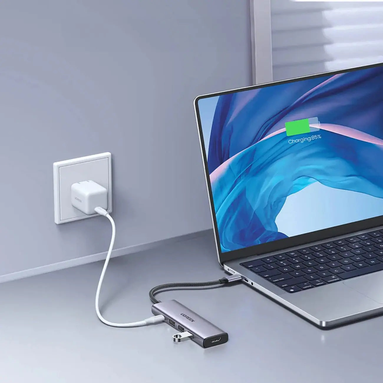 UGREEN 5-in-1 USB-C Multiport Dock - USB-A / HDMI / 100W PD