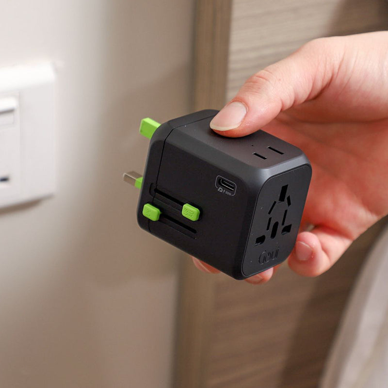 GOUI UniqPD Universal Travel Charger - 30W / Black