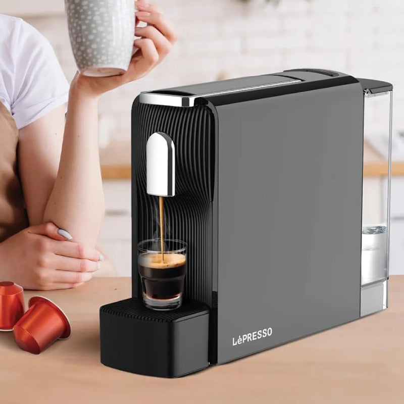 LePresso Baristo Espresso Machine - 550mL / 1200 W / UK Pin / Sleek Black