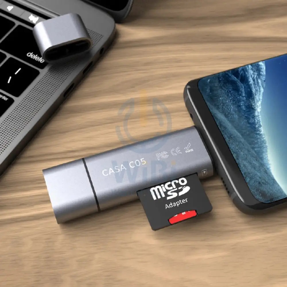Adam Elements Casa C05 5-in-1 OTG Card Reader - USB 3.1 Type-C / USB 3.1 Type-A / USB 2.0 Micro USB Storage > Memory