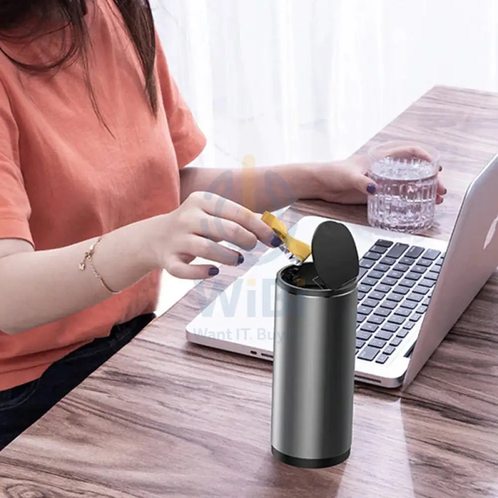 Baseus inAuto Gentleman Style Vehicle-Mounted Trash Can - 500 ml / Black Accessories > Other Peripherals