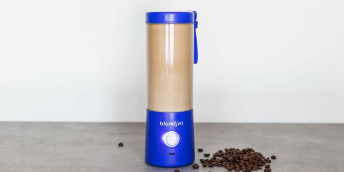 BlendJet V2 Portable Blender - 475ml / 200W / USB-C / Royal Blue