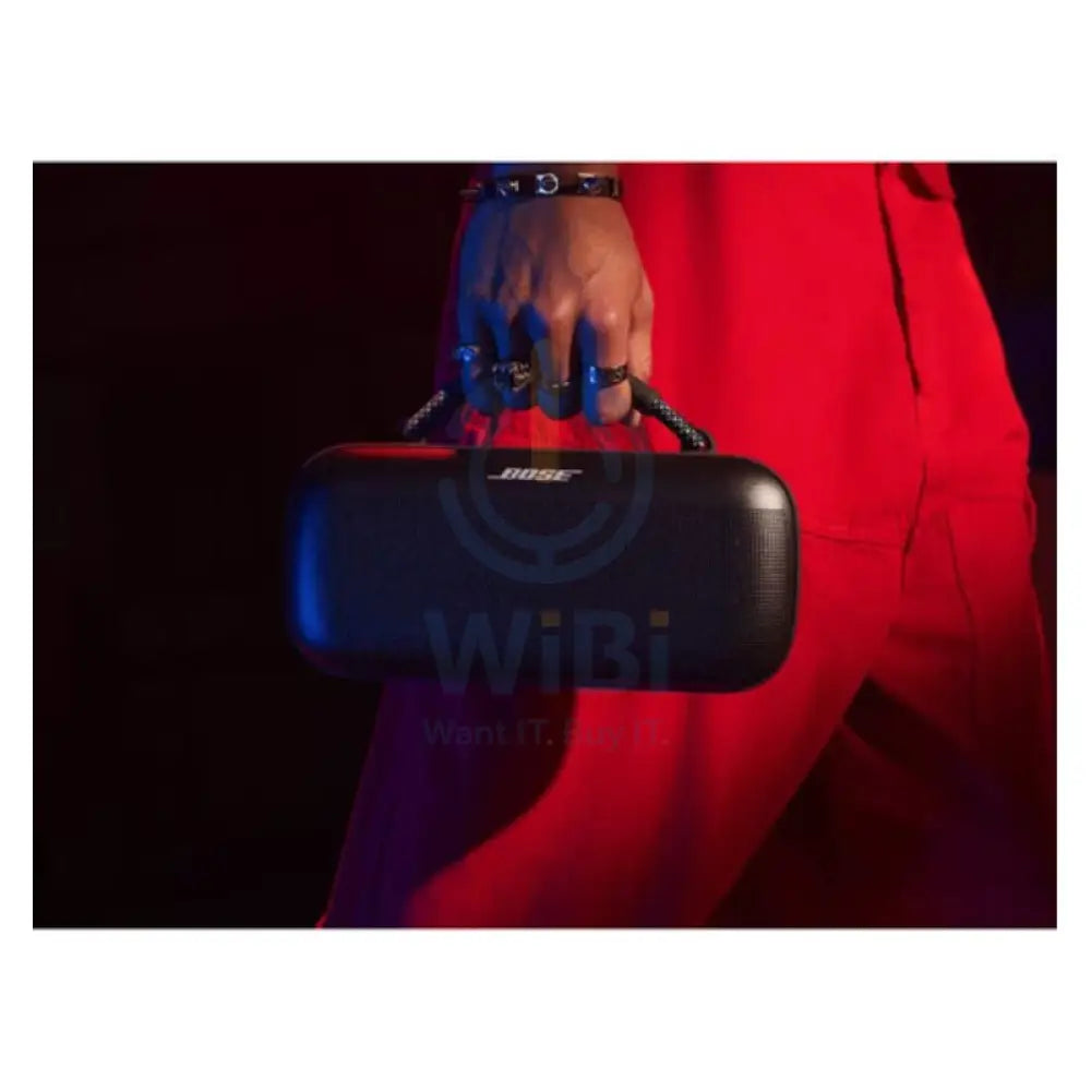 BOSE SoundLink Max Portable Speaker - 1 GHz / Bluetooth / Type-C / AUX - Black Accessories > Audio > Speakers