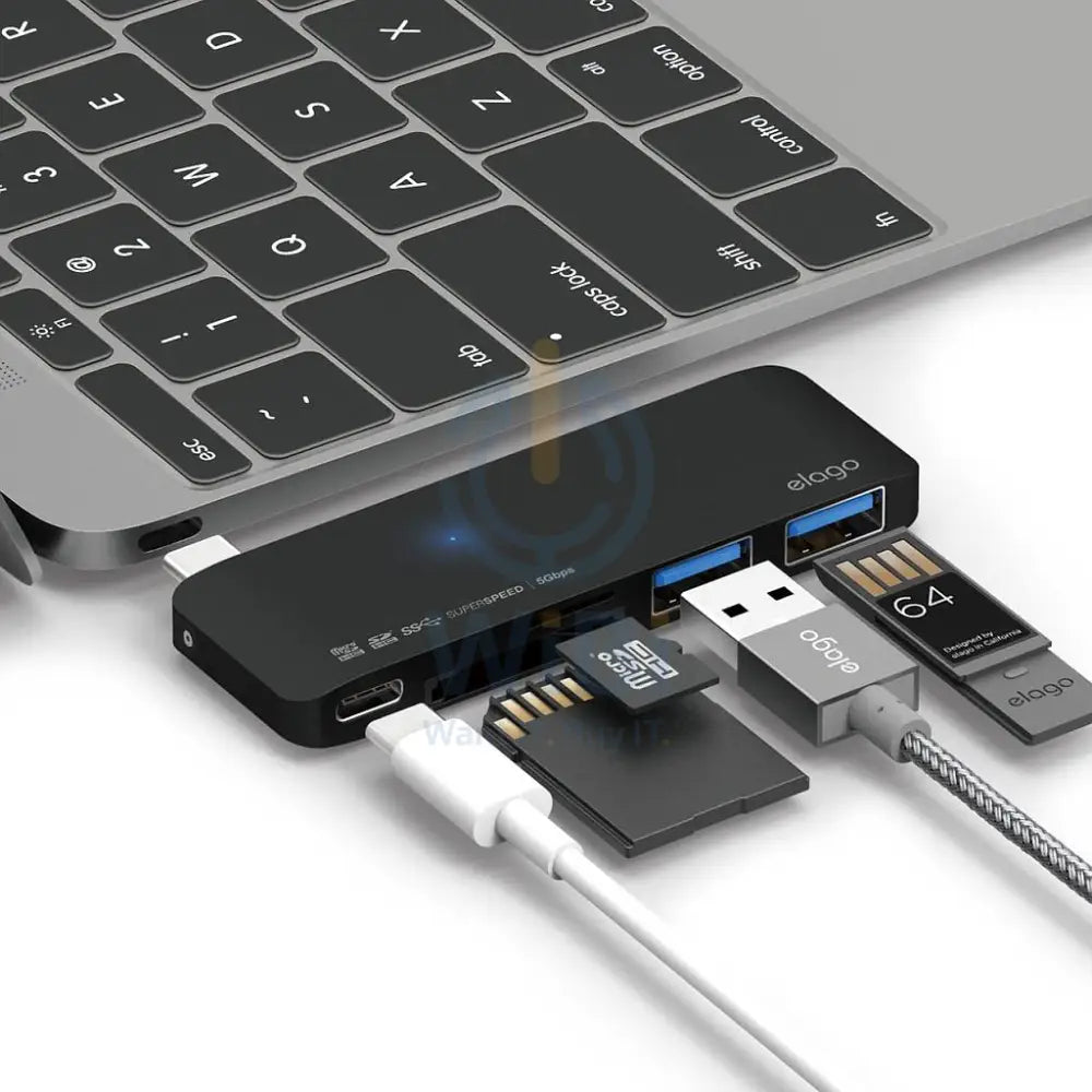Elago Aluminum Charging Multi Hub USB-C - Black Accessories > USB Hub