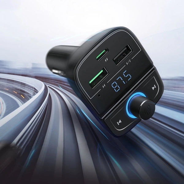 UGREEN 3-Port Bluetooth Car Charger - USB-C / USB-A / Black