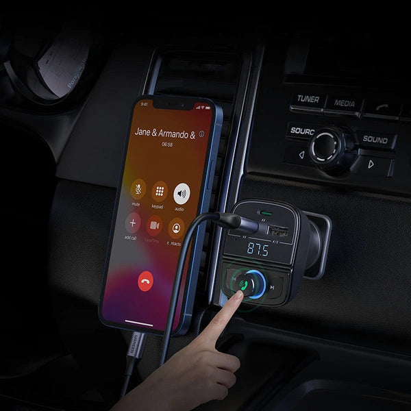 UGREEN 3-Port Bluetooth Car Charger - USB-C / USB-A / Black