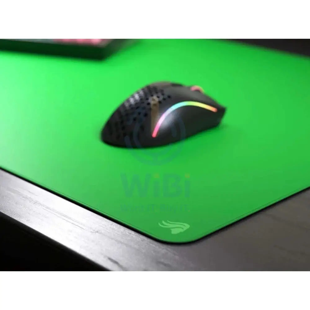 Glorious Green Screen Gaming Mouse Pad XXL Extended For Chroma Keying - 36 x 18 Accessories > Mousepad