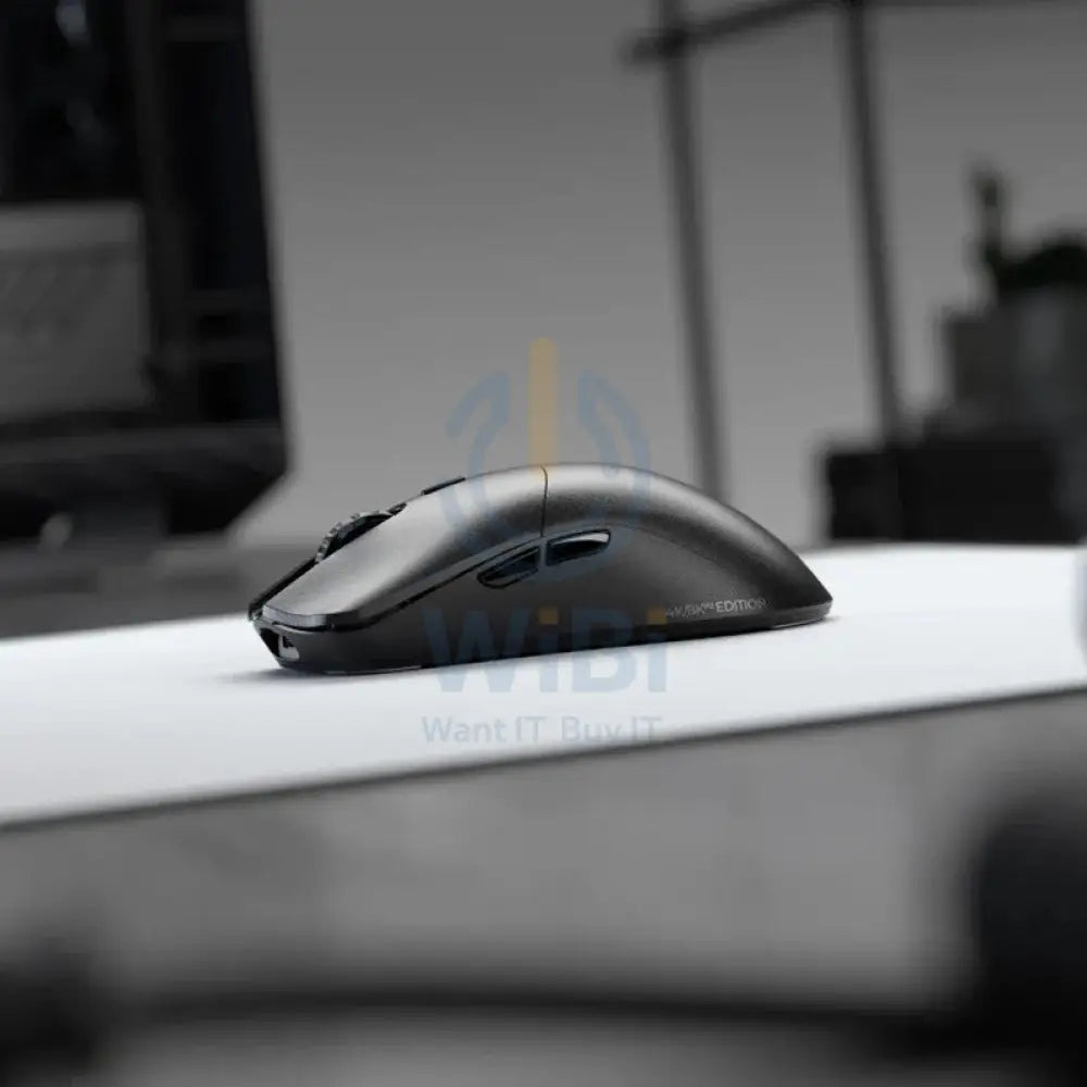Glorious Model O 2 PRO 4K/8K Hz Wireless Competitive Gaming Mouse - Black Accessories > Keyboard & Mouse > Gaming Zone