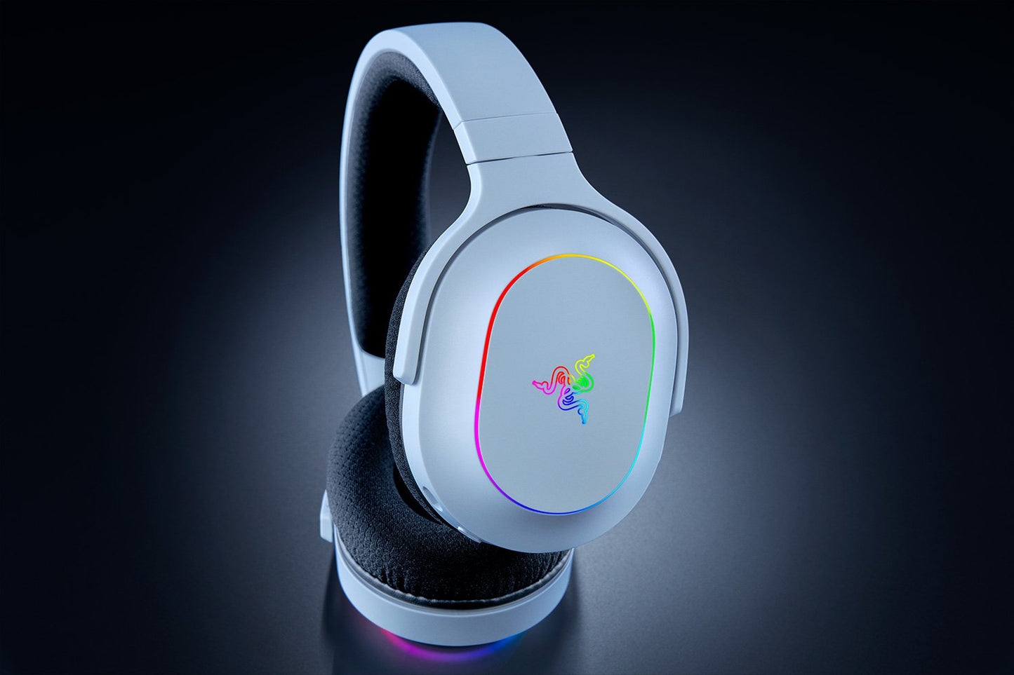 Razer Barracuda X Chroma Gaming Headset - Wireless / Bluetooth / White
