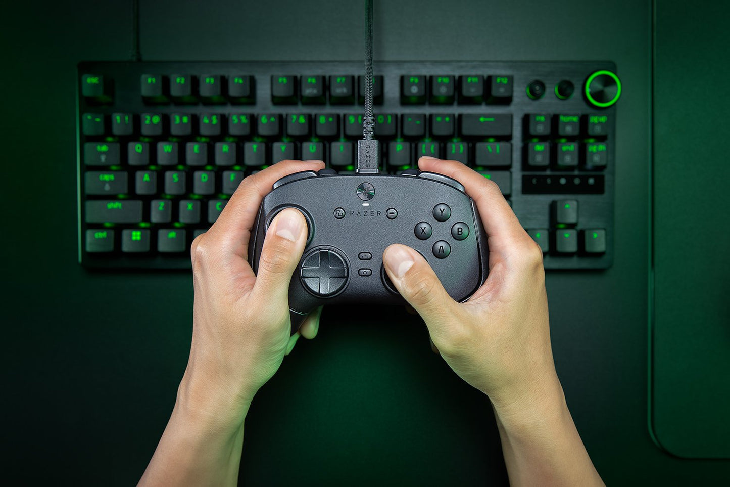 Razer Wolverine V3 Tournament 8K PC Gaming Controller - Wired / Black