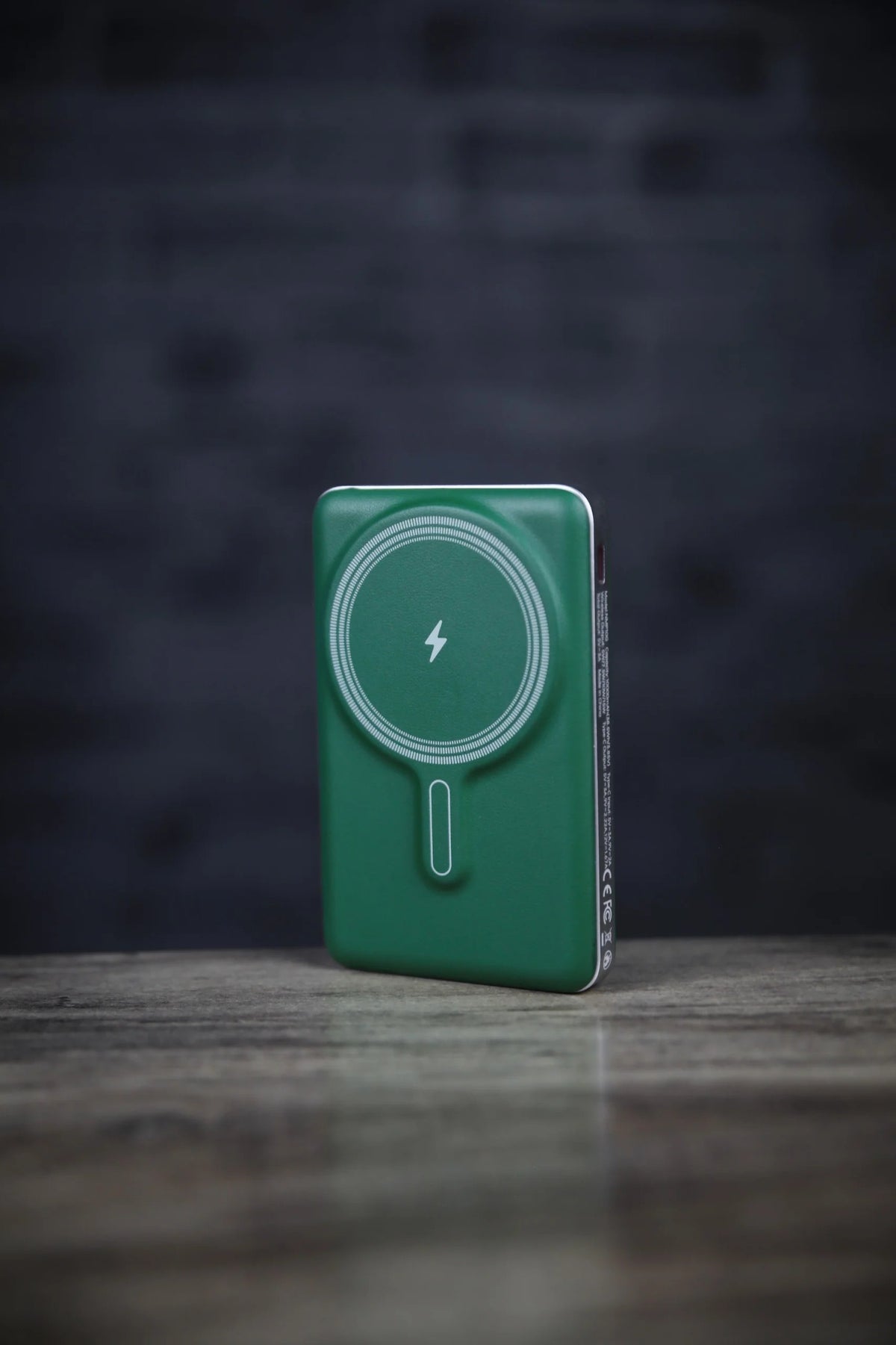 Lzel Magsafe Novus Magpower Power Bank - 10000mAh / 20W / USB-C / Green