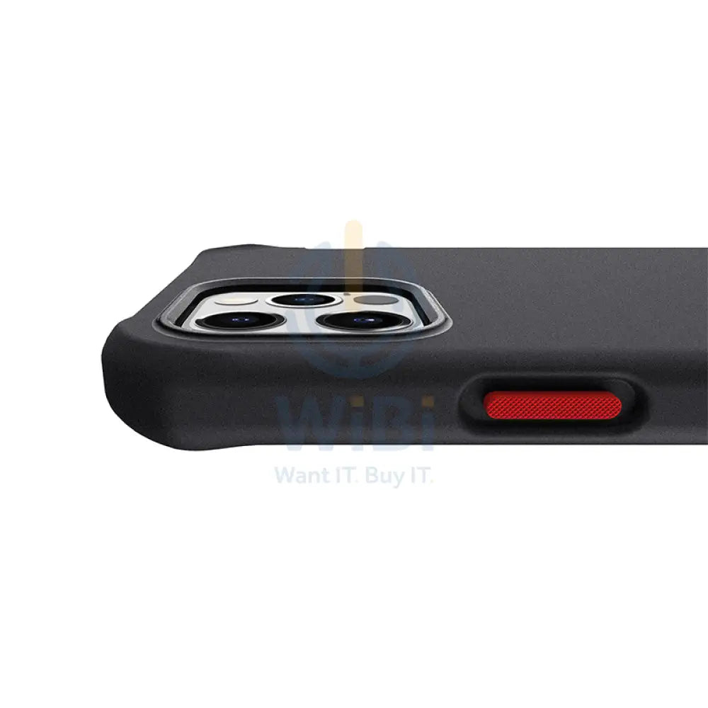 Itskins Supreme Solid Case For iPhone 12 & 12 Pro - Black And Red Accessories > Mobiles & Tablets