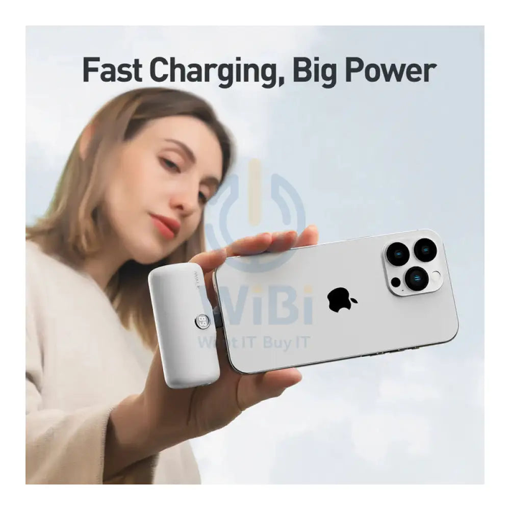 iWalk Linkme Pro Fast Charge 4800 Mah Pocket Battery With Battery Display For iPhone  - White Accessories > Power Bank