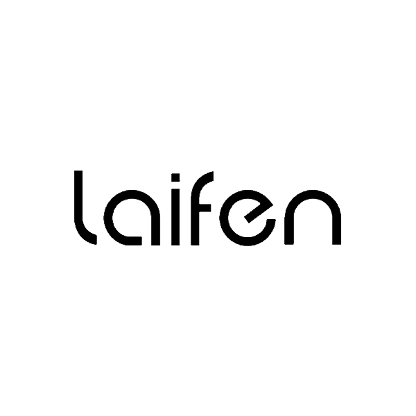 لايفين