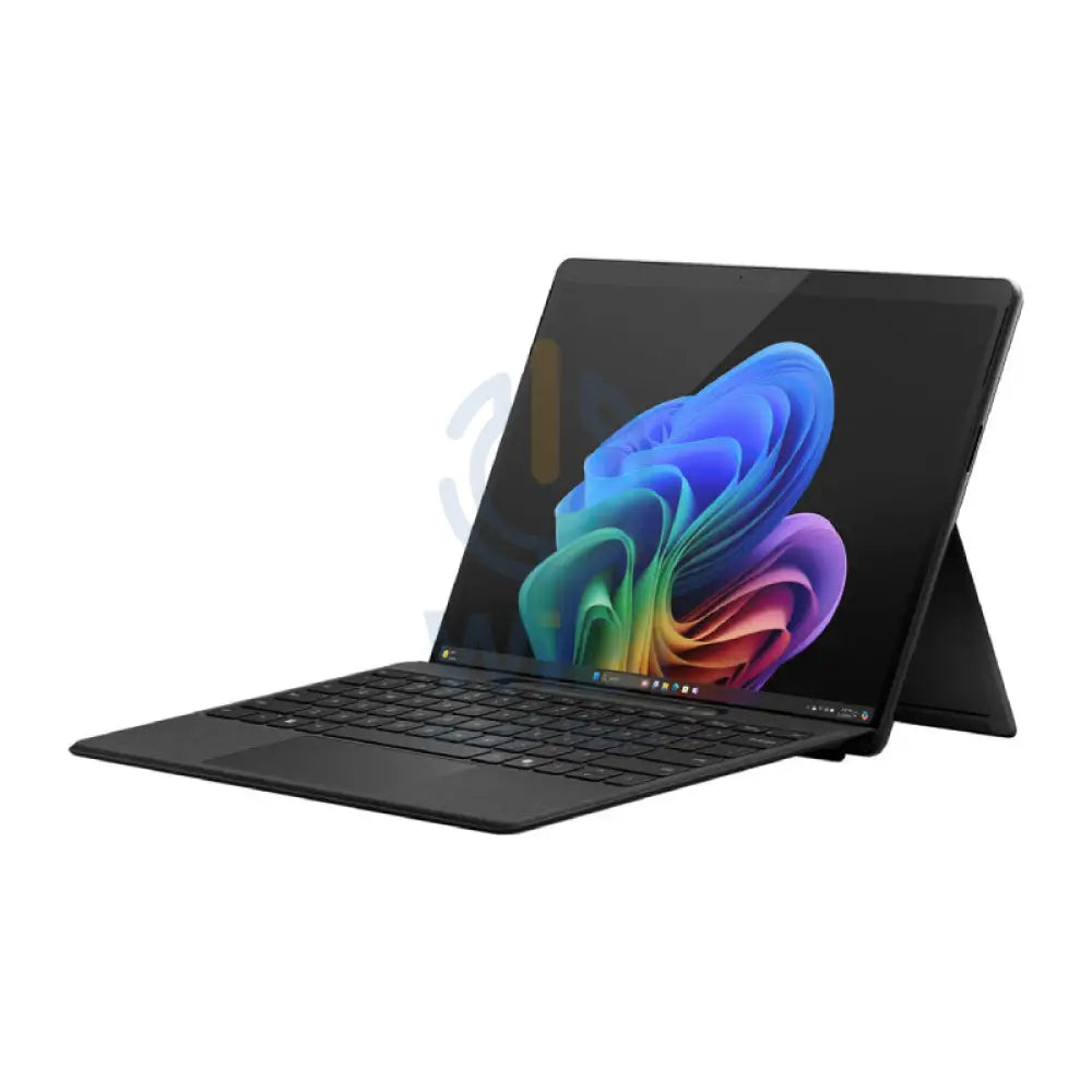 Microsoft Surface Pro 11 - 13.0’’ / X Plus / 16GB / 512GB SSD / Win 11 Pro / Black Laptops