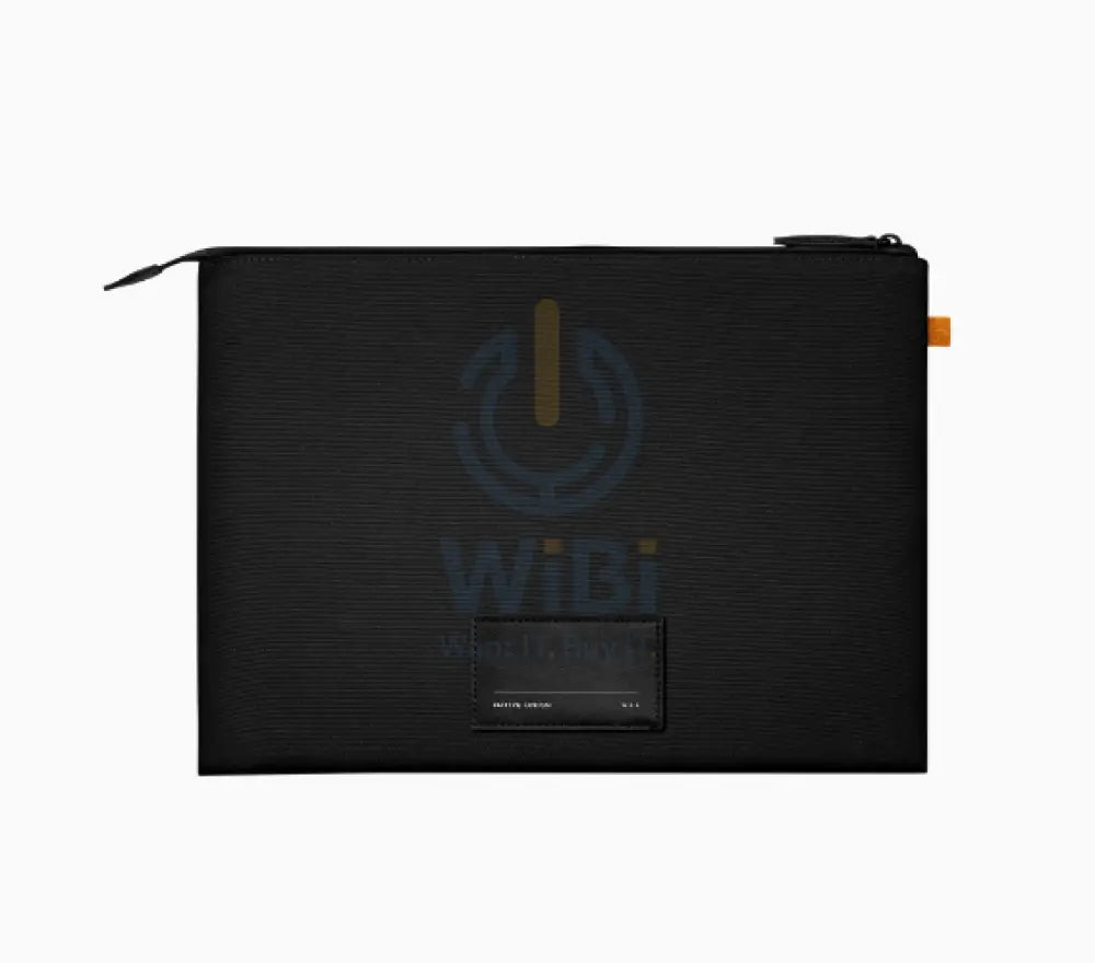 Native Union MacBook Pro 16’’ Stow Lite Sleeve - Black Accessories > Other Laptop Accessories