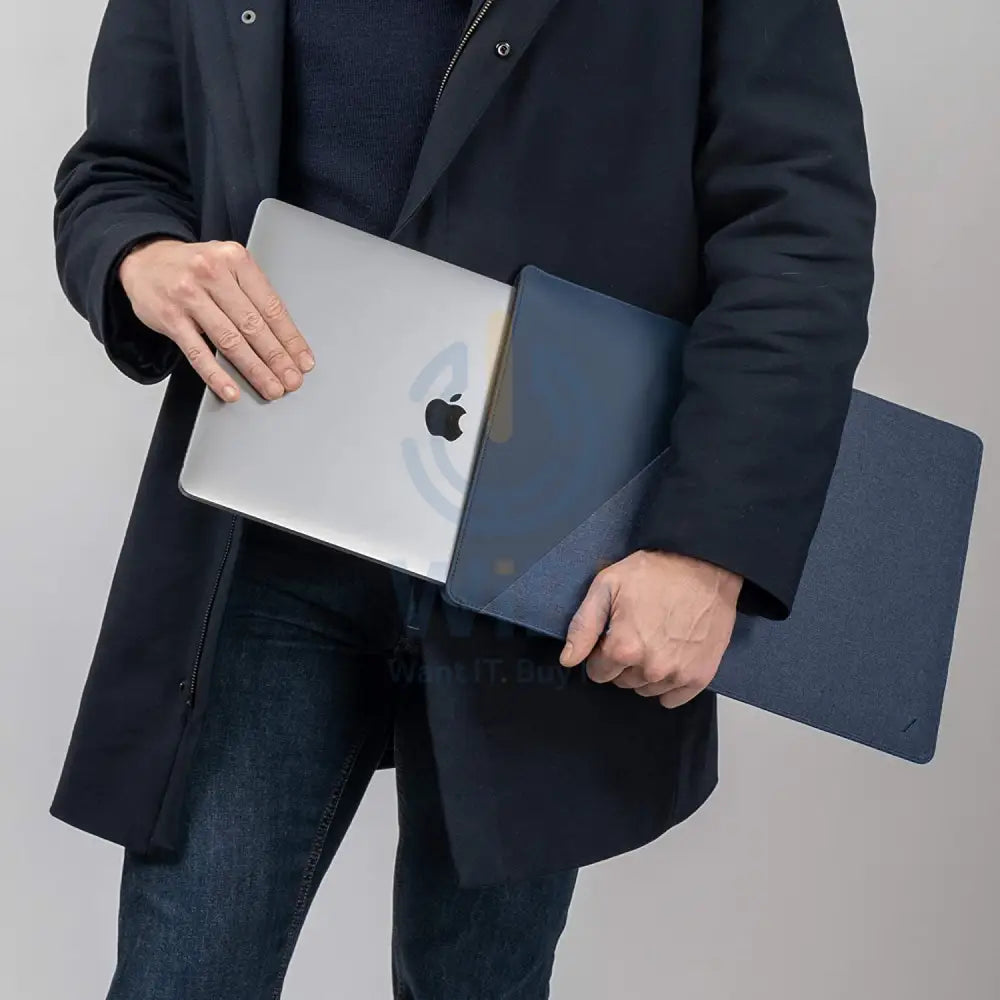 Native Union Stow Slim Sleeve for MacBook 15’’/16’’ - Indigo Accessories > Bag