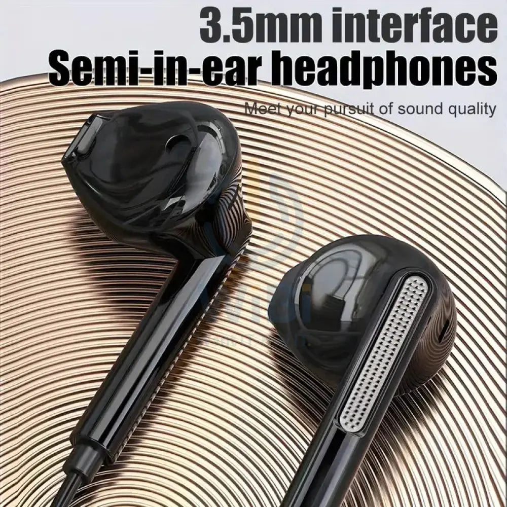 Royal Earphones - In-Ear / 1.2 Meter / USB-C / Black Accessories > Audio > Headphones
