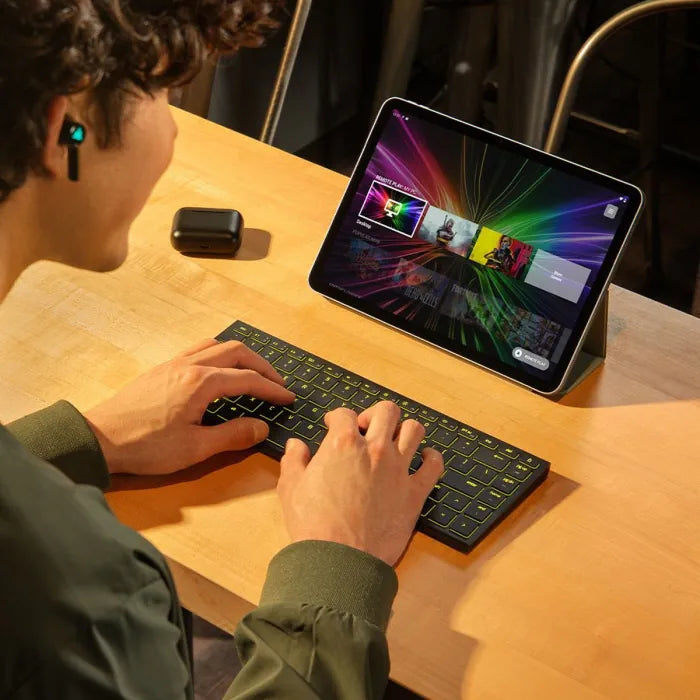 Razer Joro Portable Keyboard - US Layout / Bluetooth / USB-C / Green