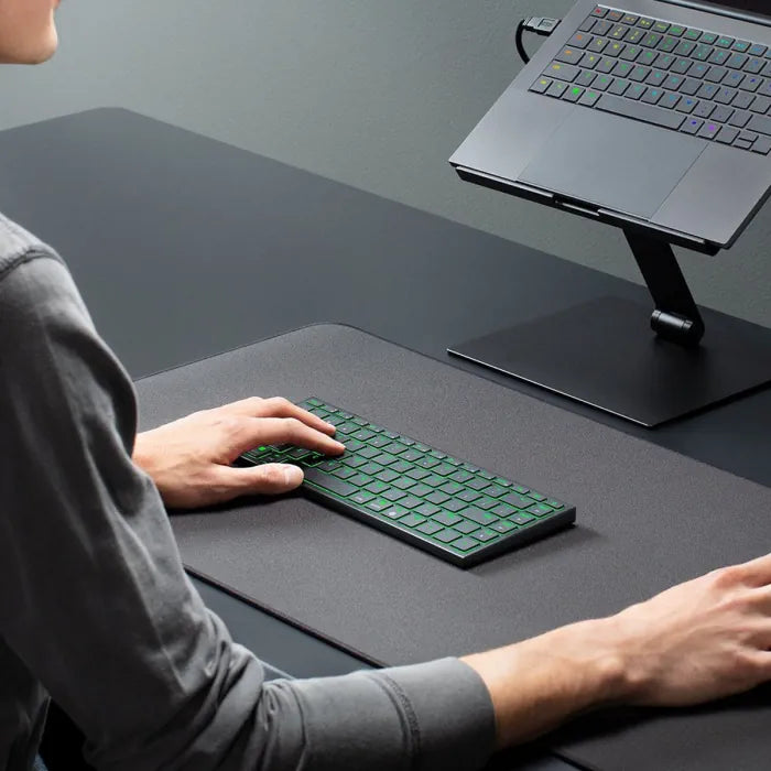 Razer Joro Portable Keyboard - US Layout / Bluetooth / USB-C / Green
