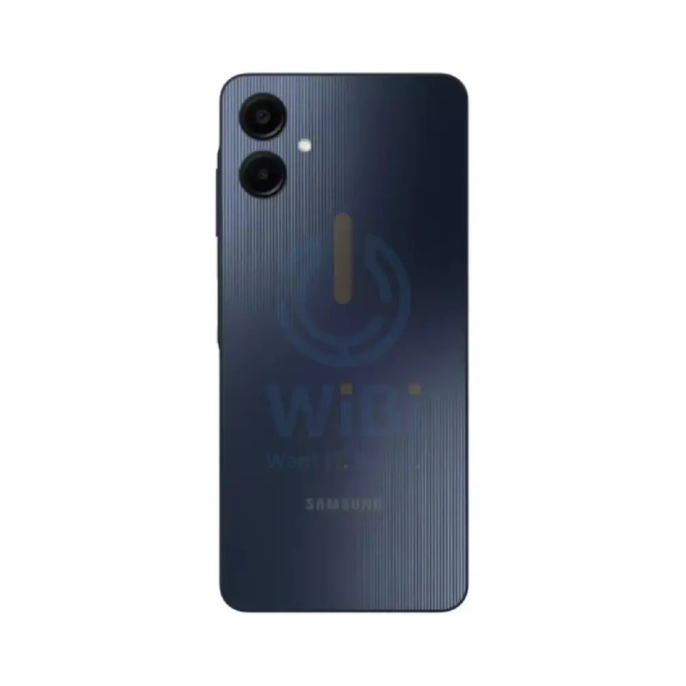 Samsung Galaxy A06 - 4GB RAM / 64GB / 6.7’’ / 4G / Black + Motorola G04S - 4GB / 64GB / 6.6’’ HD + / 4G / Concord Black
