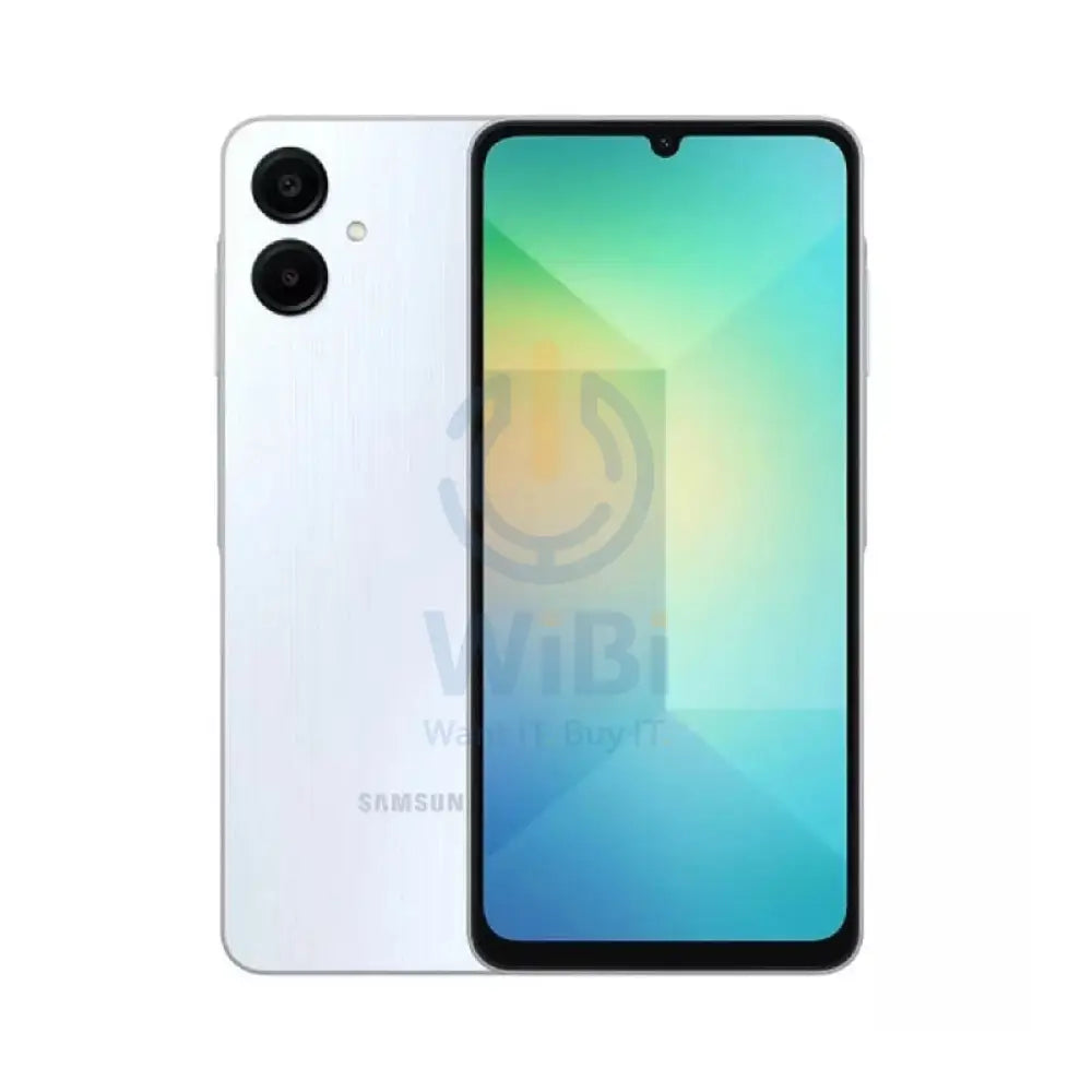 Samsung Galaxy A06 - 4GB RAM / 64GB / 6.7’’ / 4G / Light Blue + Motorola G04S - 4GB / 64GB / 6.6’’ HD + / 4G / Satin