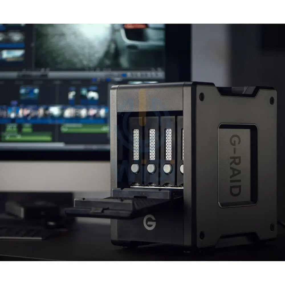 SanDisk G-RAID SHUTTLE 4 Professional 4-Bay - 80TB / Up to 800MB/s / USB-C 3.2 Gen 1/Thunderbolt 3 - External HDD