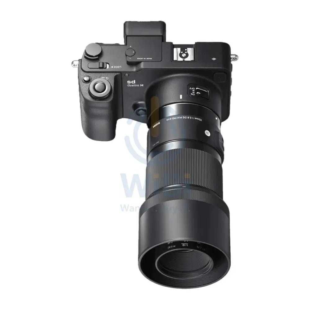 SIGMA 70MM F2.8 DG MACRO (A) F/SE Cameras > DSLR Camera Lens