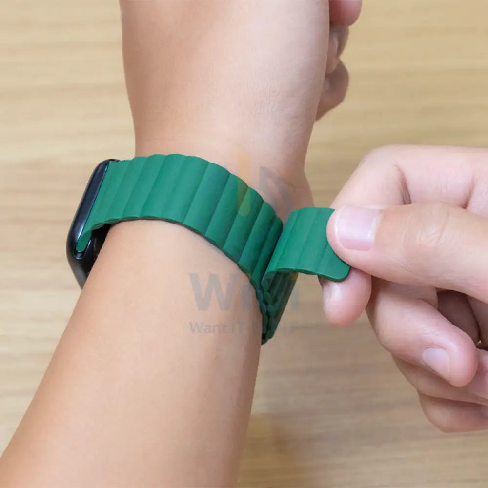 Torrii Saturn Silicone Magnetic Apple Watch Band For 49 / 45 / 44 / 42 mm - Forest Green Accessories > Smart Watches >