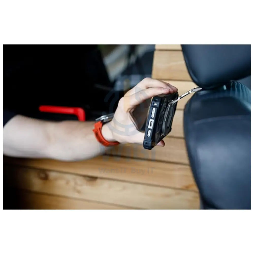 UAG Magnetic Ring Stand Black/Silver Accessories > Mobiles & Tablets > Mobiles > Mobile Holder / Stands