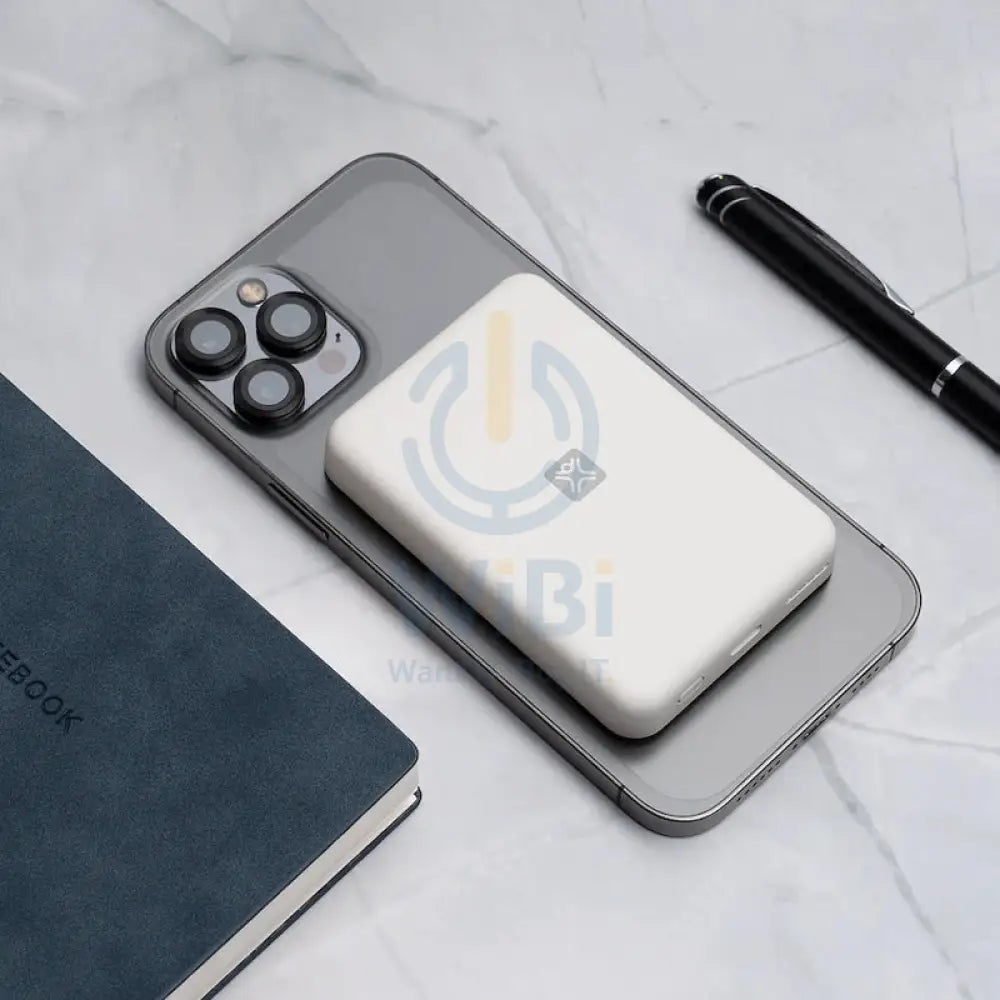 Xtrememac MagSafe Power Bank - 7.5W / 5000mAh / White Accessories > Power Bank